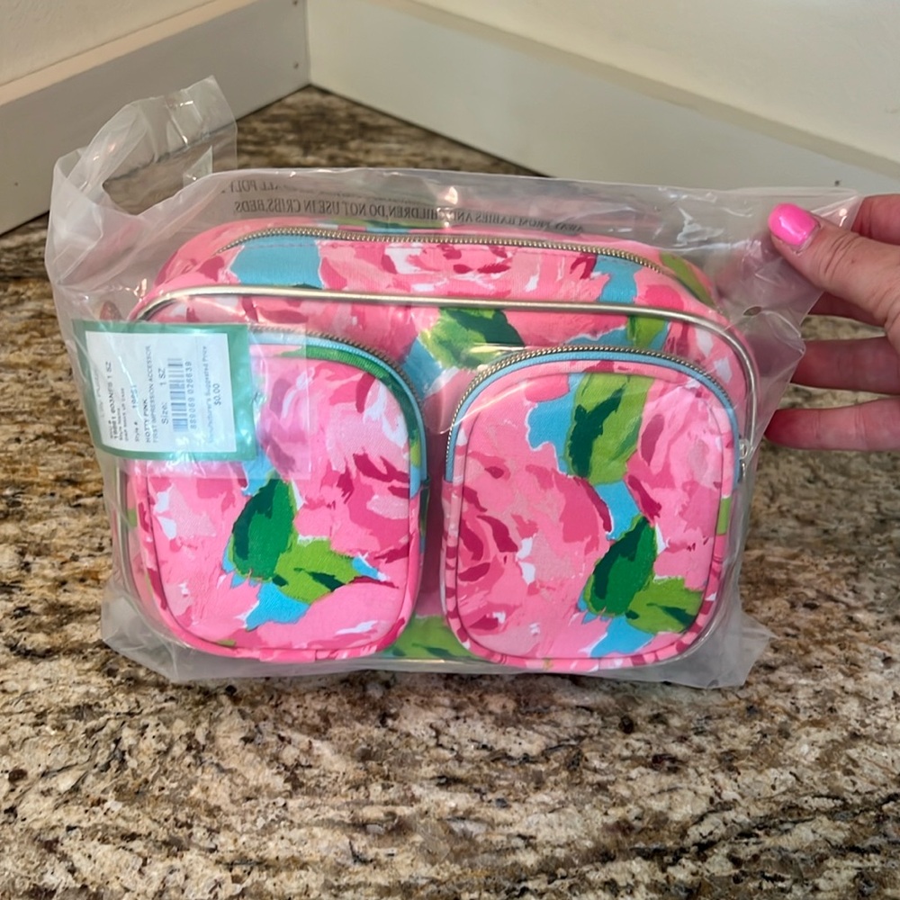 Lilly Pulitzer first impressions makeup bag GWP